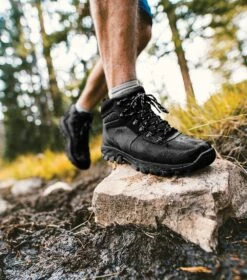 Columbia Newton Ridge Plus II Waterproof Hiking Boots - Wide Fit - Mens Black / Black -Columbia Outfit Shop 1618891000 1594732 011 10