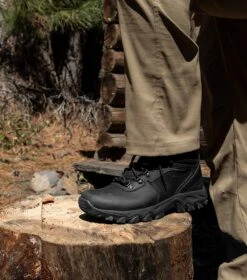 Columbia Newton Ridge Plus II Waterproof Hiking Boots - Wide Fit - Mens Black / Black -Columbia Outfit Shop 1618891000 1594732 011 11