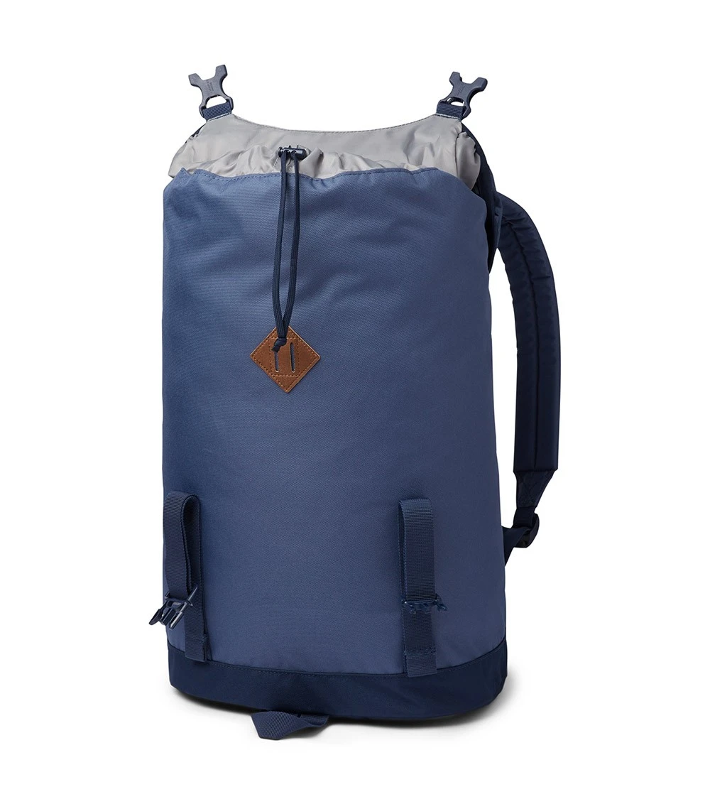 Columbia Classic Outdoor 25L Backpack - Unisex Dark Mountain / Navy 5 Columbia Classic Outdoor 25L Backpack - Unisex Dark Mountain / Navy - Image 3