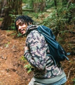 Columbia Columbia Logo Printed Hoodie - Mens Black Camo -Columbia Outfit Shop 1651683466 1911651 011 6