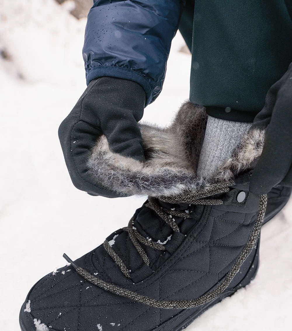 Columbia Minx Shorty III Insulated Winter Boots - Womens Black / Pebble 12 Columbia Minx Shorty III Insulated Winter Boots - Womens Black / Pebble - Image 10