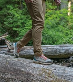 Columbia Trailstorm Peak Mid Hiking Boots - Mens Kettle / Black -Columbia Outfit Shop 1666093263 1987041 005 13