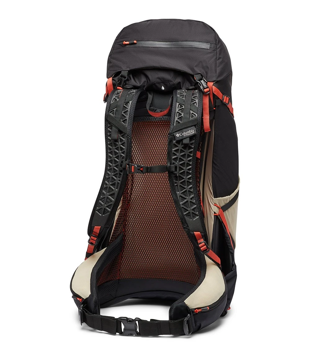 Columbia Titan Pass 48L Trekking Backpack - Unisex Black / Ancient Fossil 4 Columbia Titan Pass 48L Trekking Backpack - Unisex Black / Ancient Fossil - Image 2