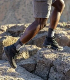 Columbia Newton Ridge Plus II Waterproof Hiking Boots - Wide Fit - Mens Black / Black -Columbia Outfit Shop 1695143186 1594732 011 13