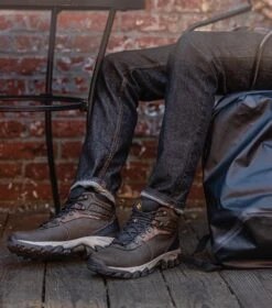 Columbia Newton Ridge Plus II Waterproof Hiking Boots - Wide Fit - Mens Cordovan / Squash -Columbia Outfit Shop 1695143188 1594732 231 12